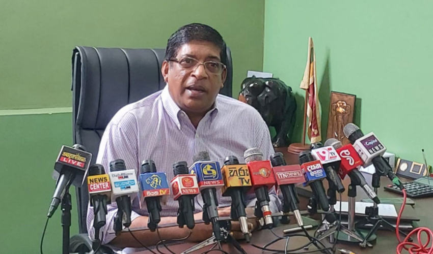 නියමිත වෙලාවට ඡන්දය තියෙනවා :  මුලින්ම එන්නේ  ජනාධිපතිවරණයක් !